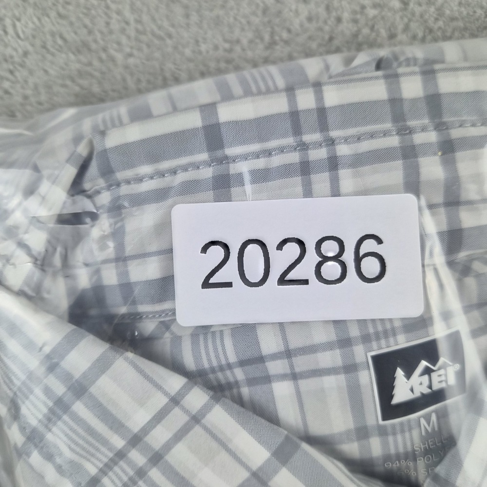 REI Mens Hiking Shirt Medium Gray Plaid Stretch Long Sleeve Roll Tab Outdoor - Picture 12 of 12